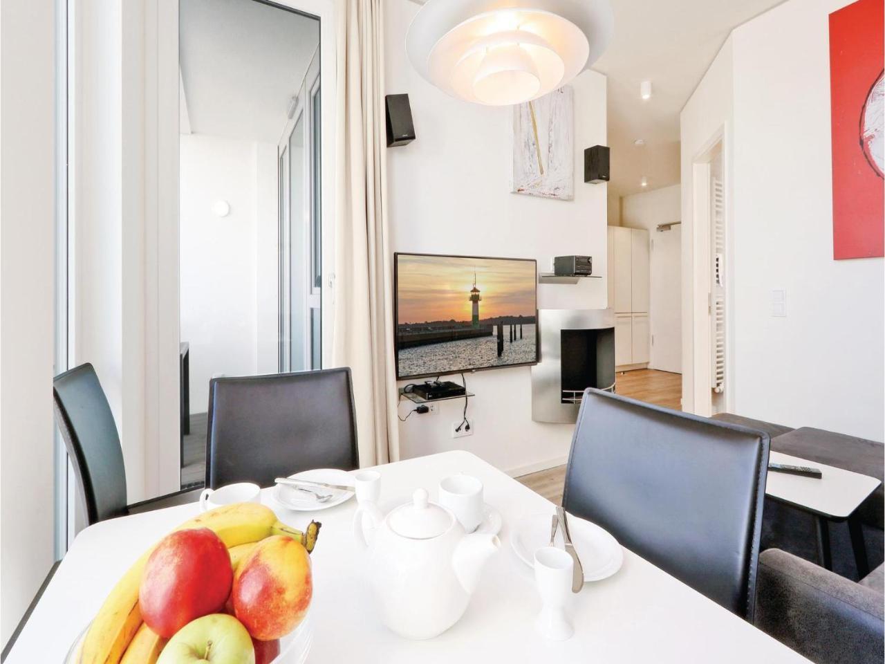 1 Bedroom Cozy Apartment In Luebeck Travemuende Eksteriør bilde